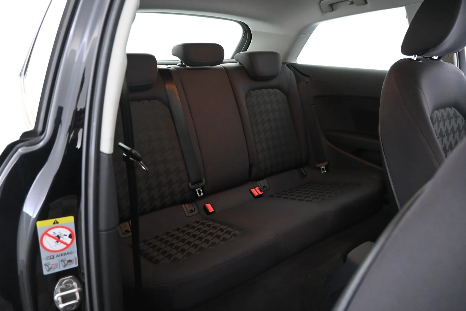 Car Image - 6AD40lnw8H6U9TVC0JtveU