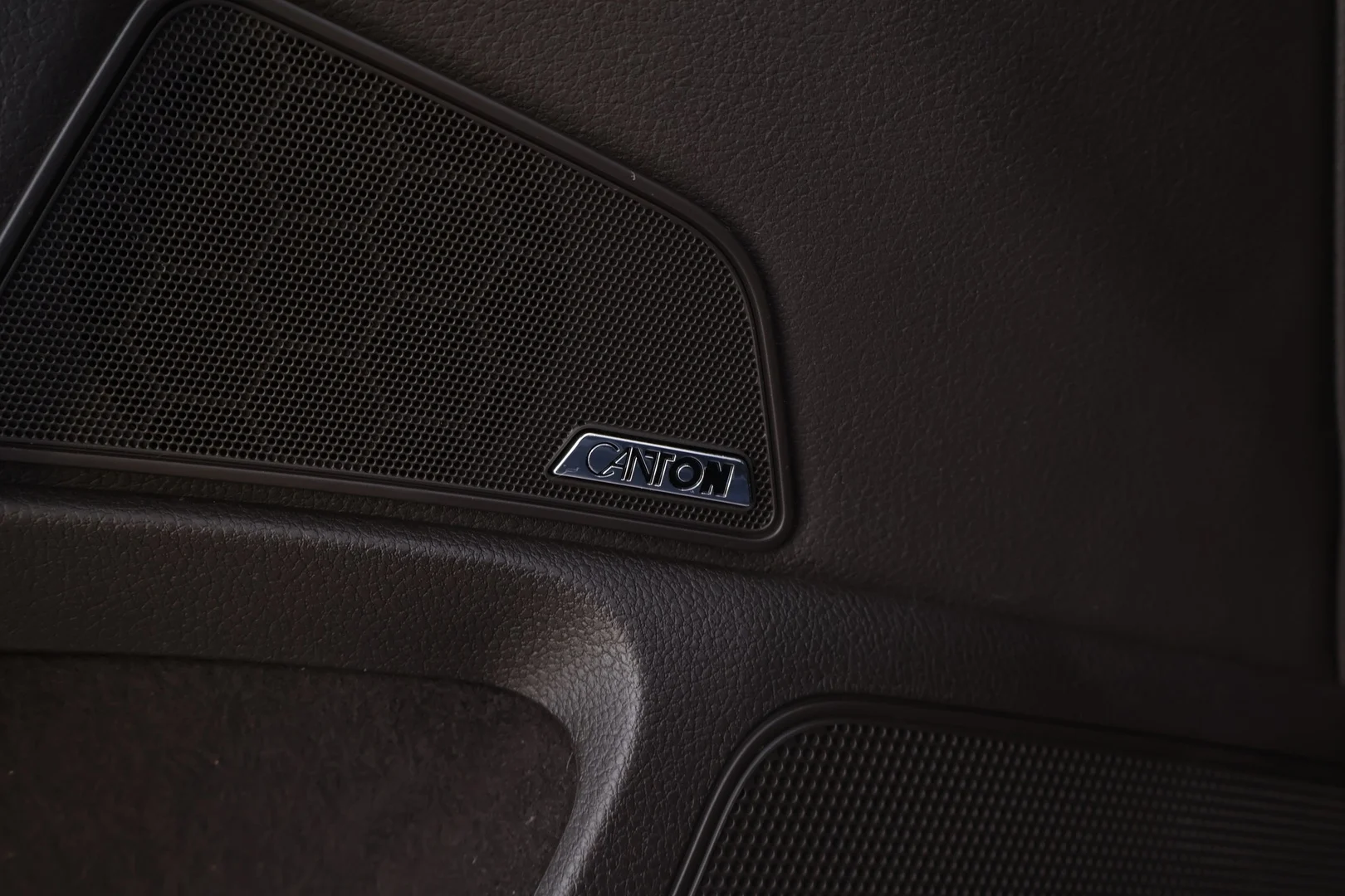 Car Image - 7i1J7vyGF02N9qBxZwgzNO