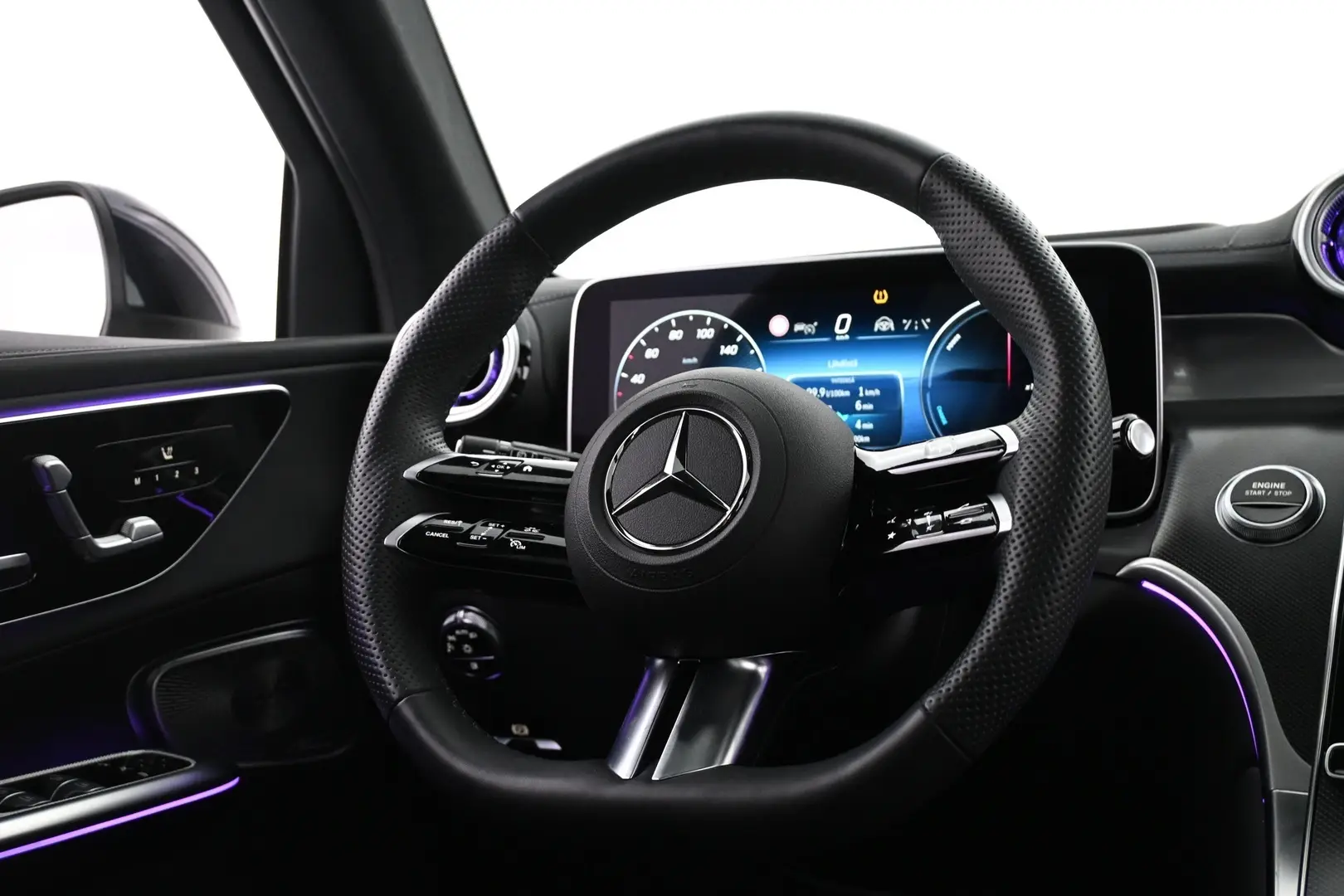 Car Image - 6u2q1bX0Dc1aU1df1JExBp