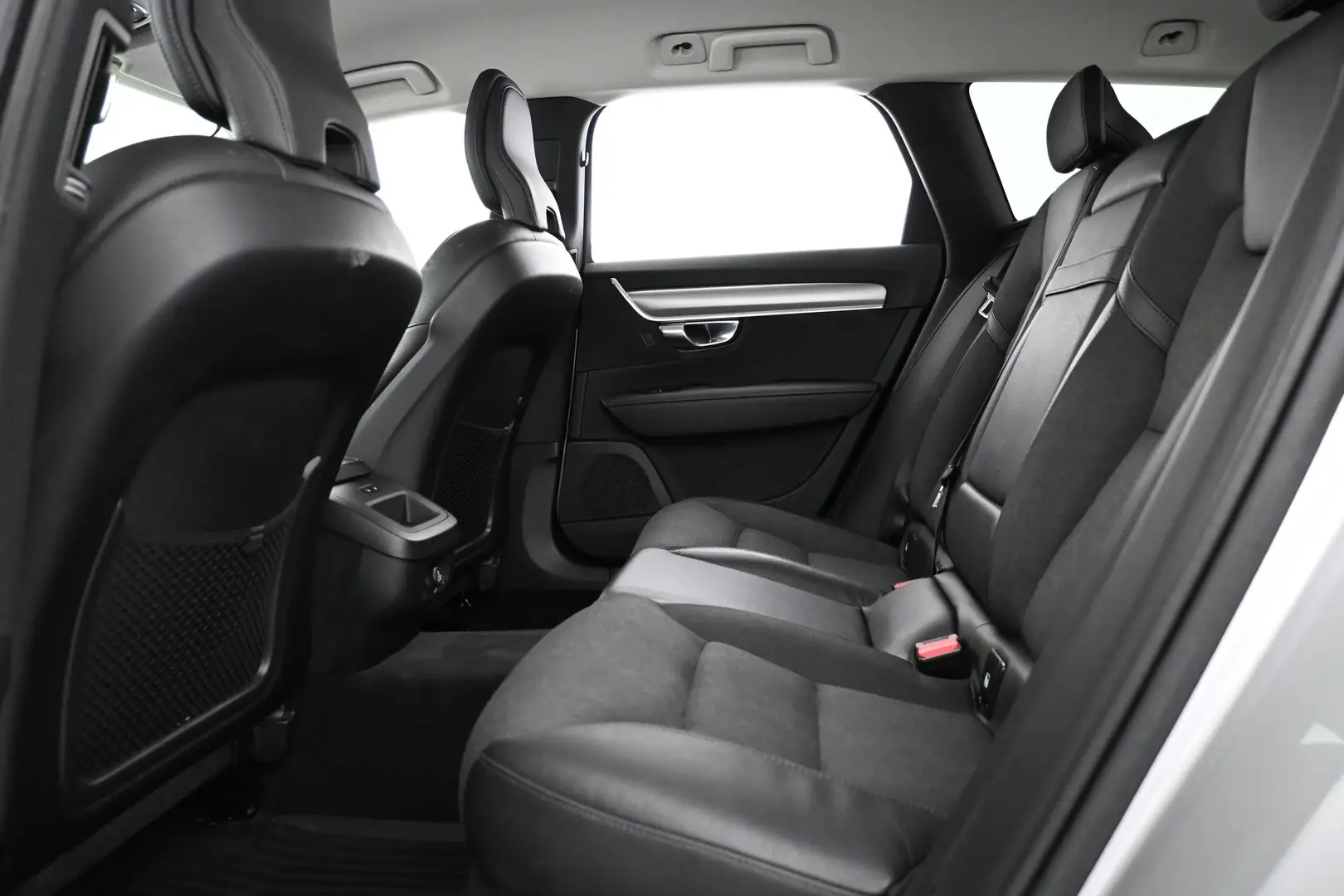 Car Image - j1jqUiweip20IwWLKdmeA