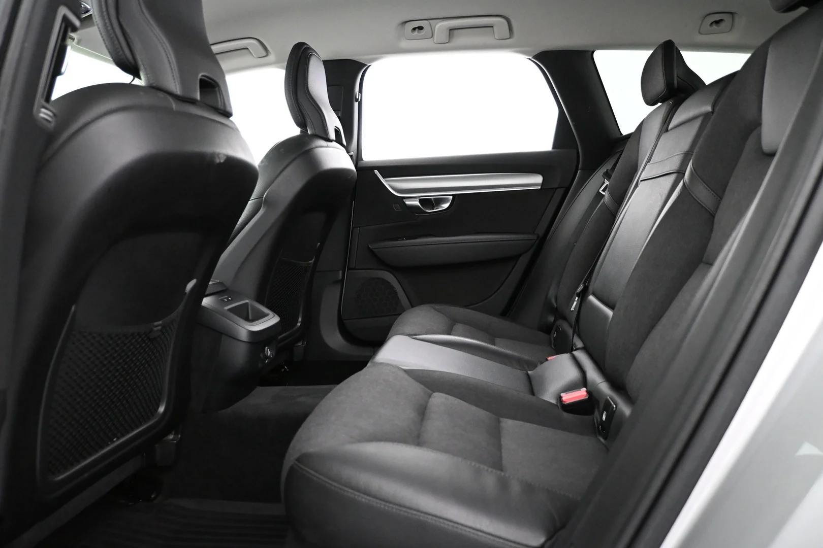 Car Image - j1jqUiweip20IwWLKdmeA