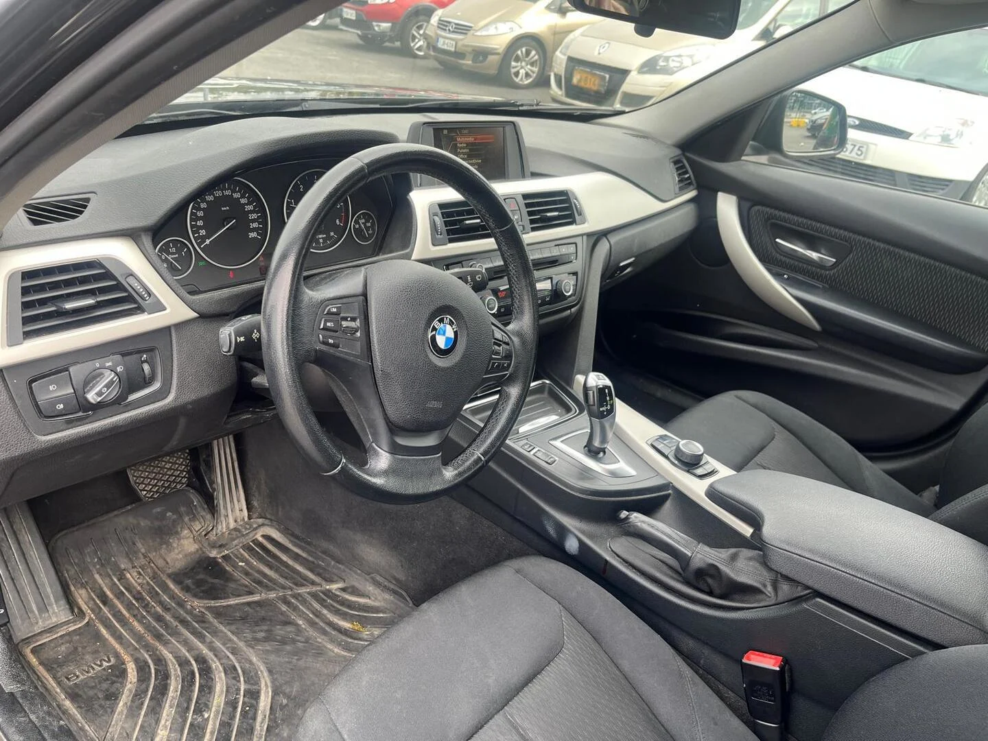 Car Image - 2xCSc2TnNGFVebVekClMSf
