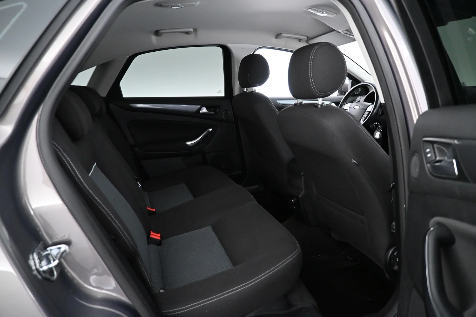 Car Image - 7dFiVdkrv5Wwn1XruguqfK