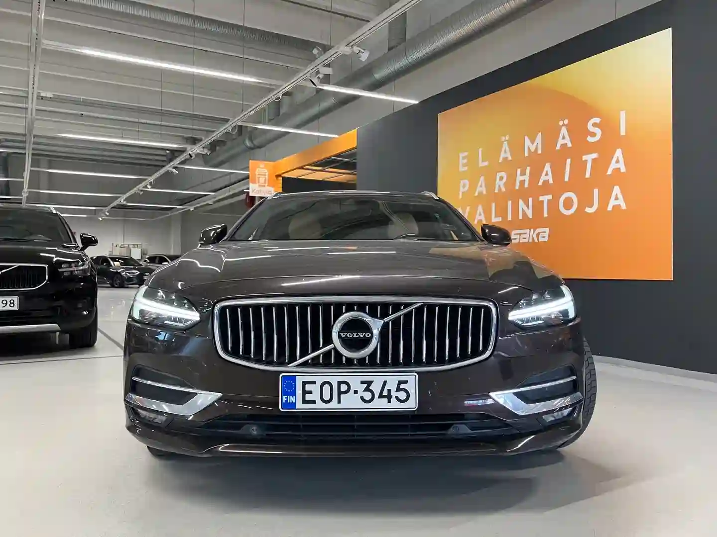 Car Image - 5DD8rOpxaBCCdTZVdfHZc2