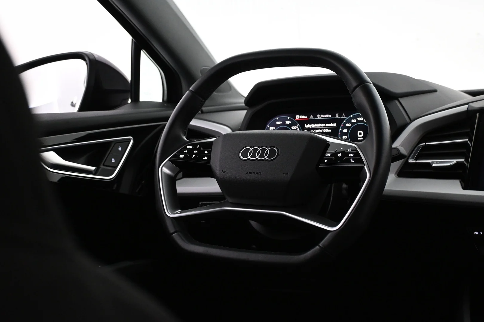 Car Image - 5EyZet1ki2sS4wq8q2BWXQ