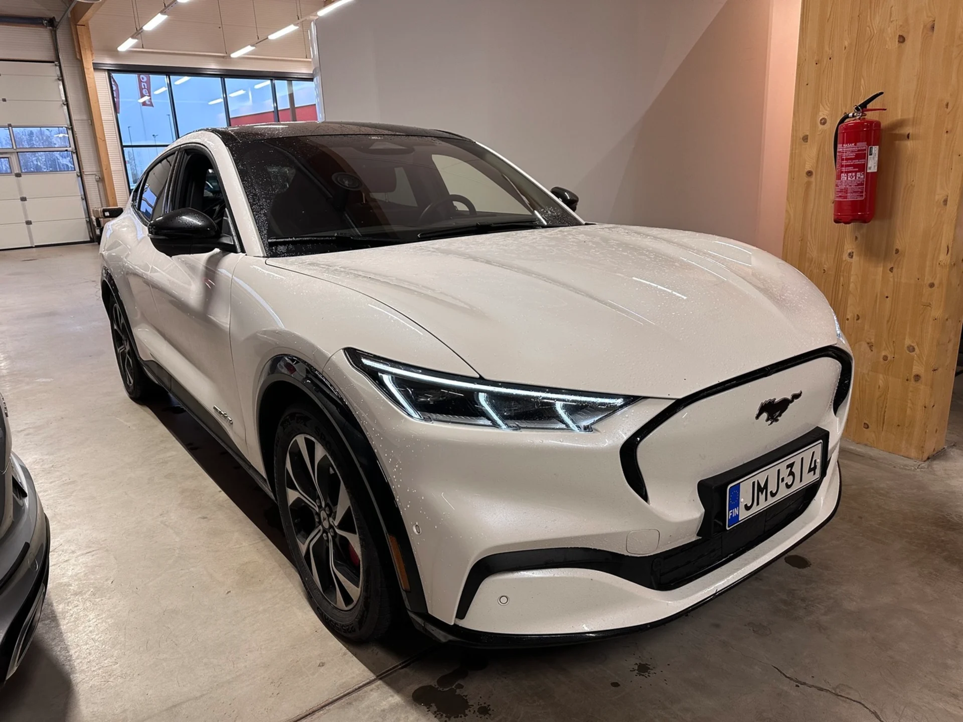 Car Image - 1phjQk5Q2Z4nsRfi5YADt6