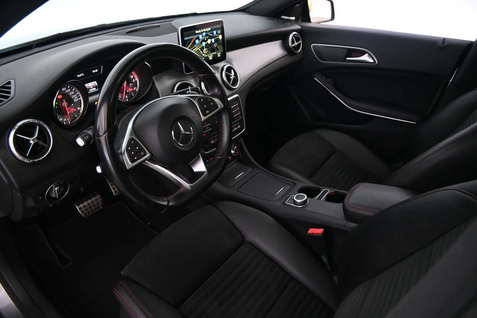 Car Image - 6IPkIGgoeb7jSvDNhLBKkJ