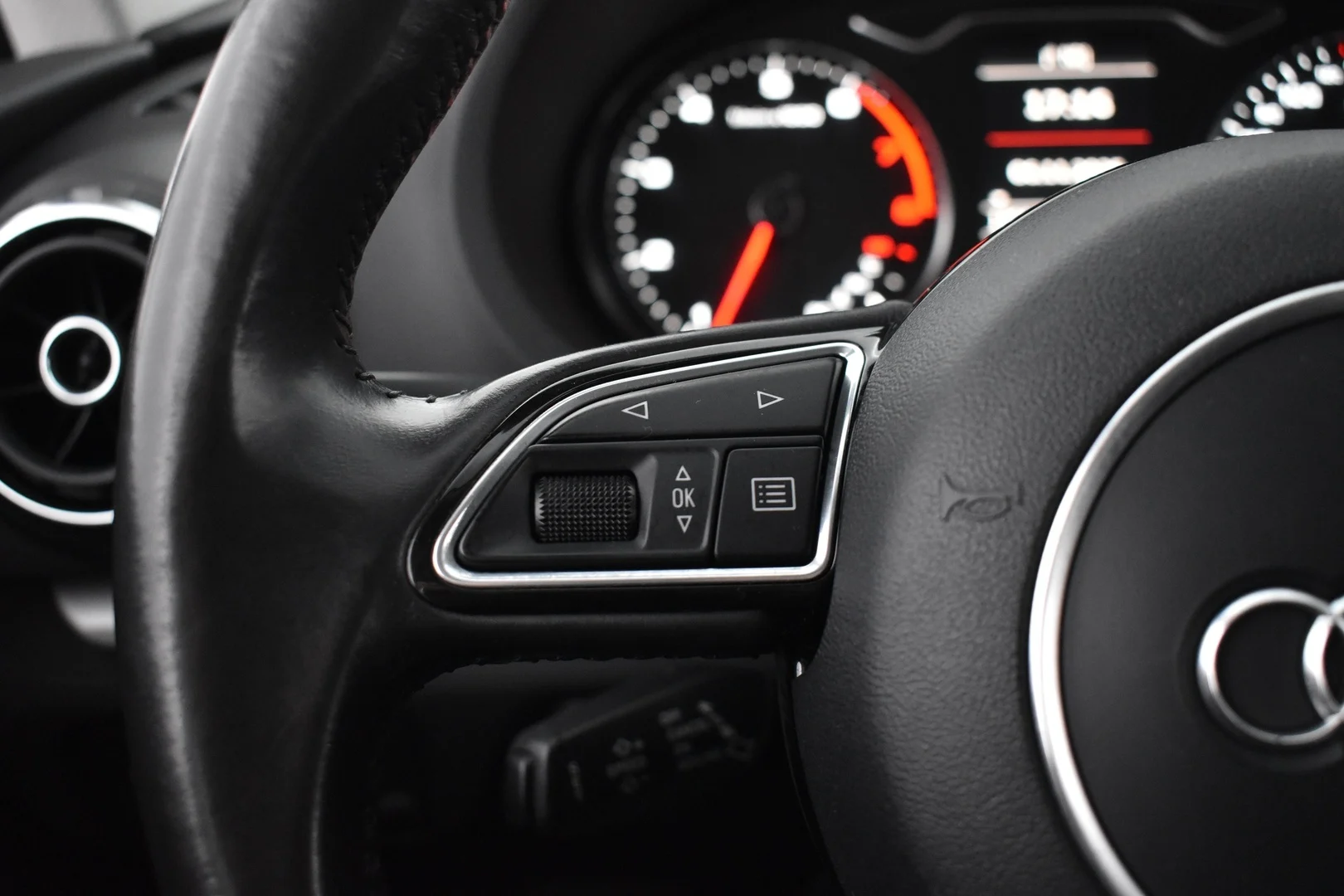 Car Image - 5c9MPwwGquQmJR08Gvpllw