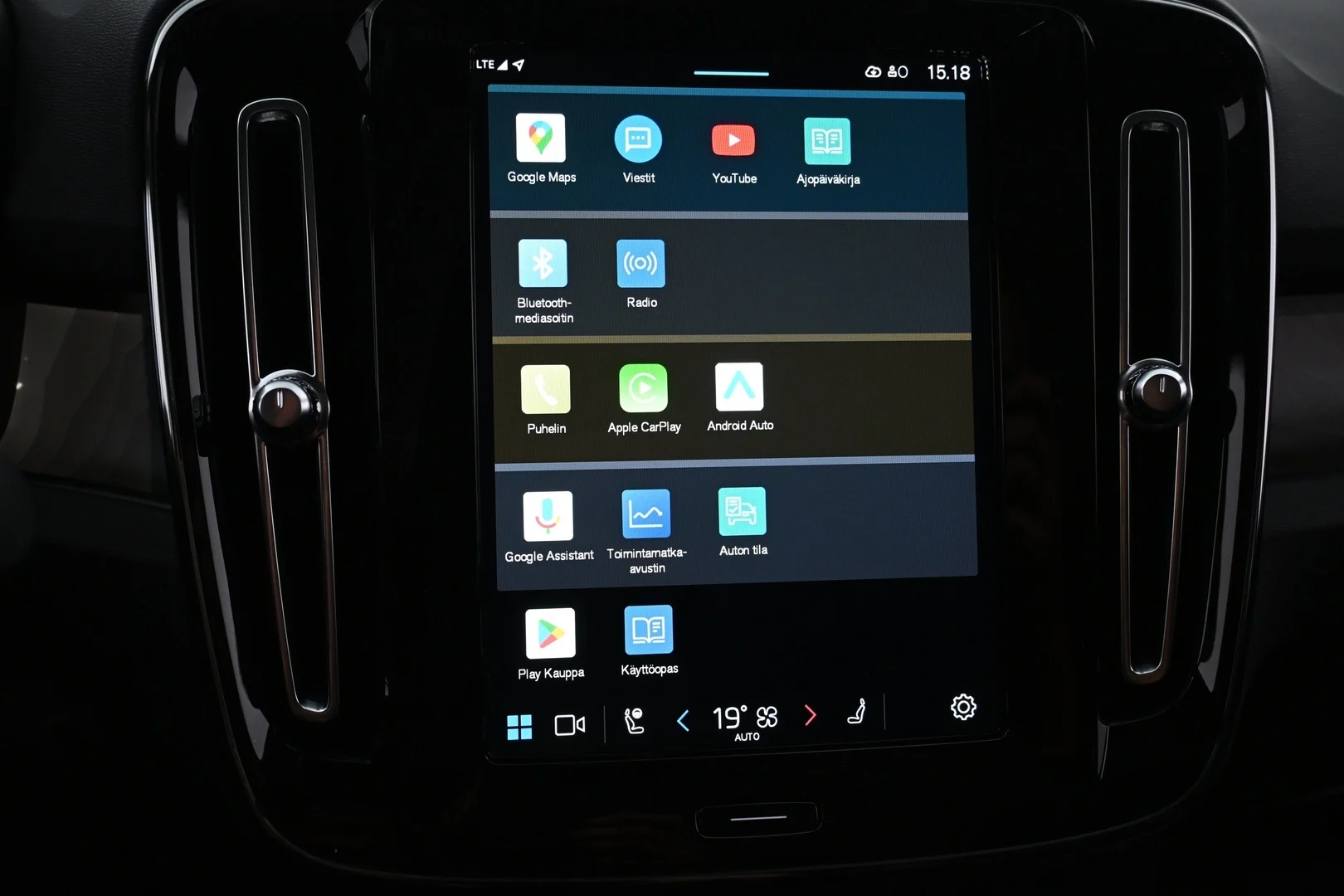Car Image - 3pG74vfxiH2Gsv7LzoTGCT