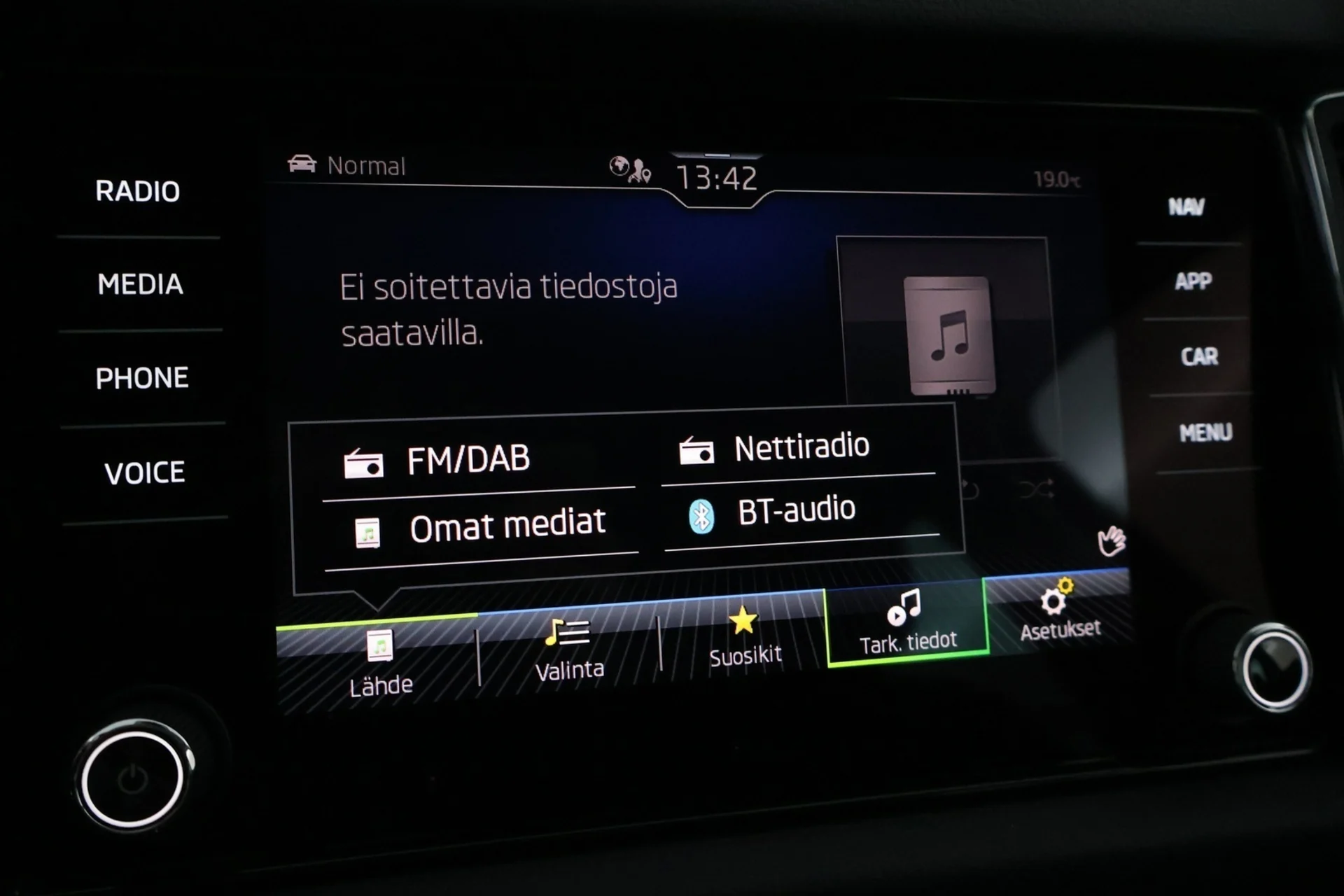 Car Image - 1ZaSqqLj9dmPGvbG4FlckW