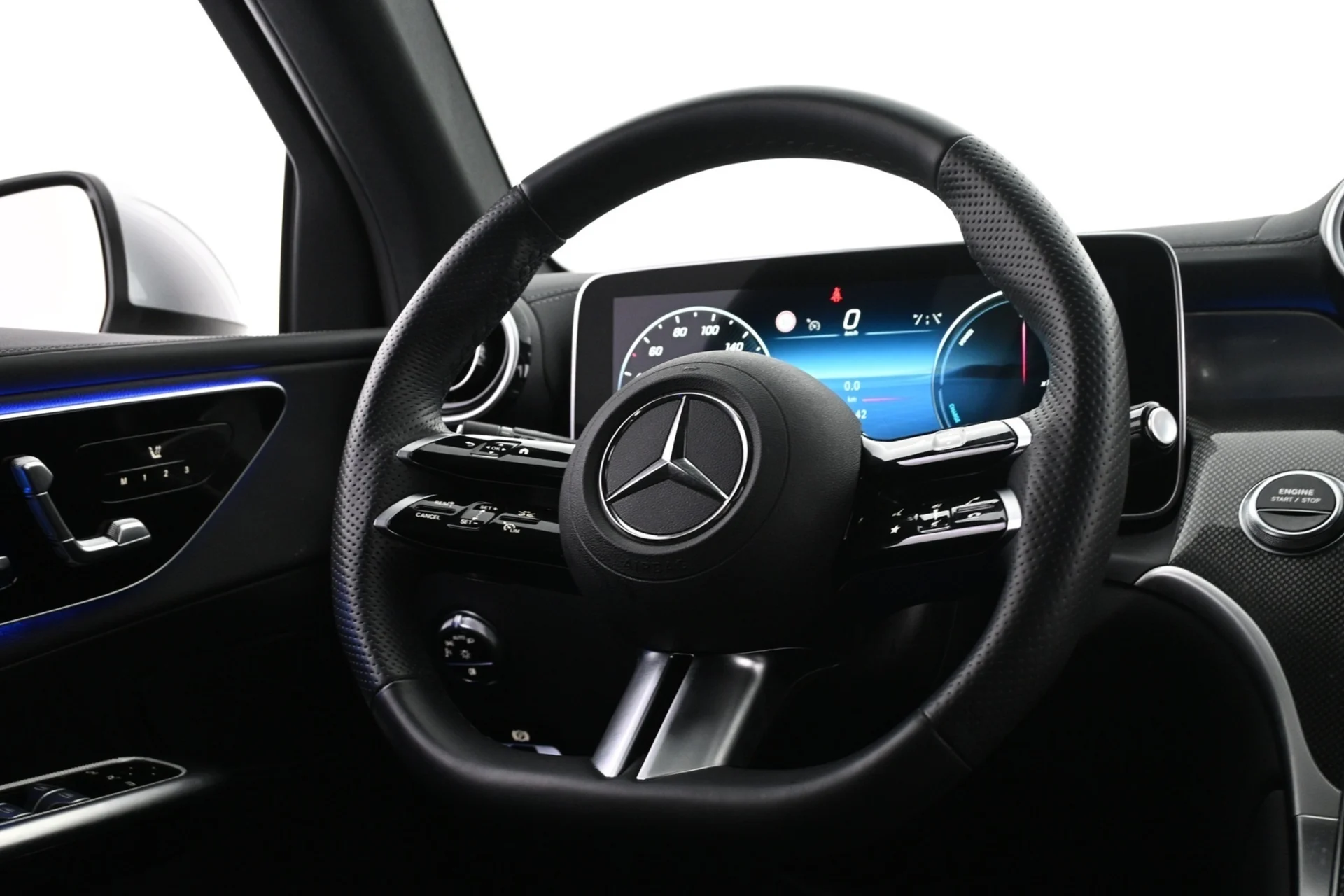 Car Image - 1oQ3l4ivVcJzTJ59PwiQGa