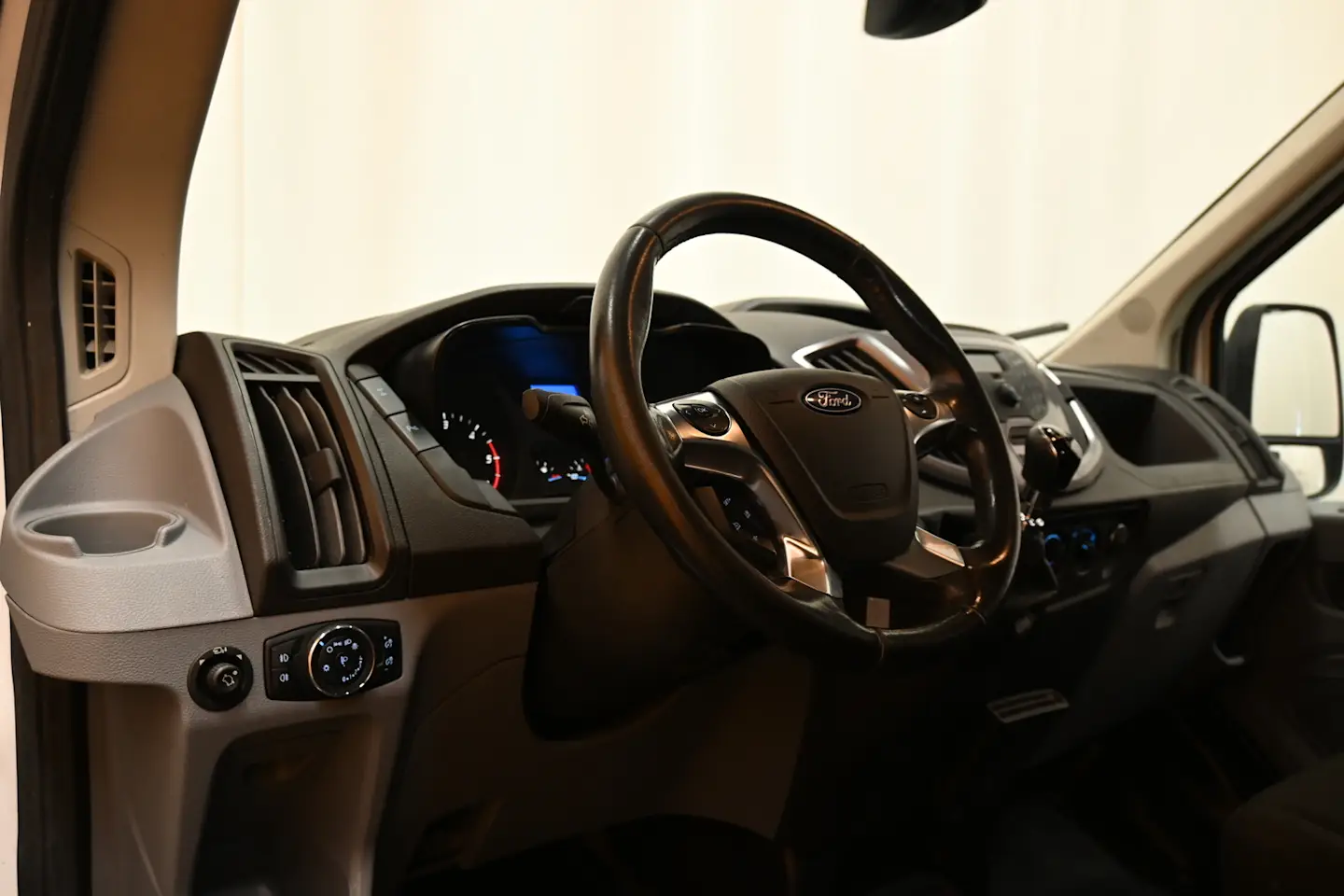 Car Image - ez20SG7BNICsUYl5VtD8I