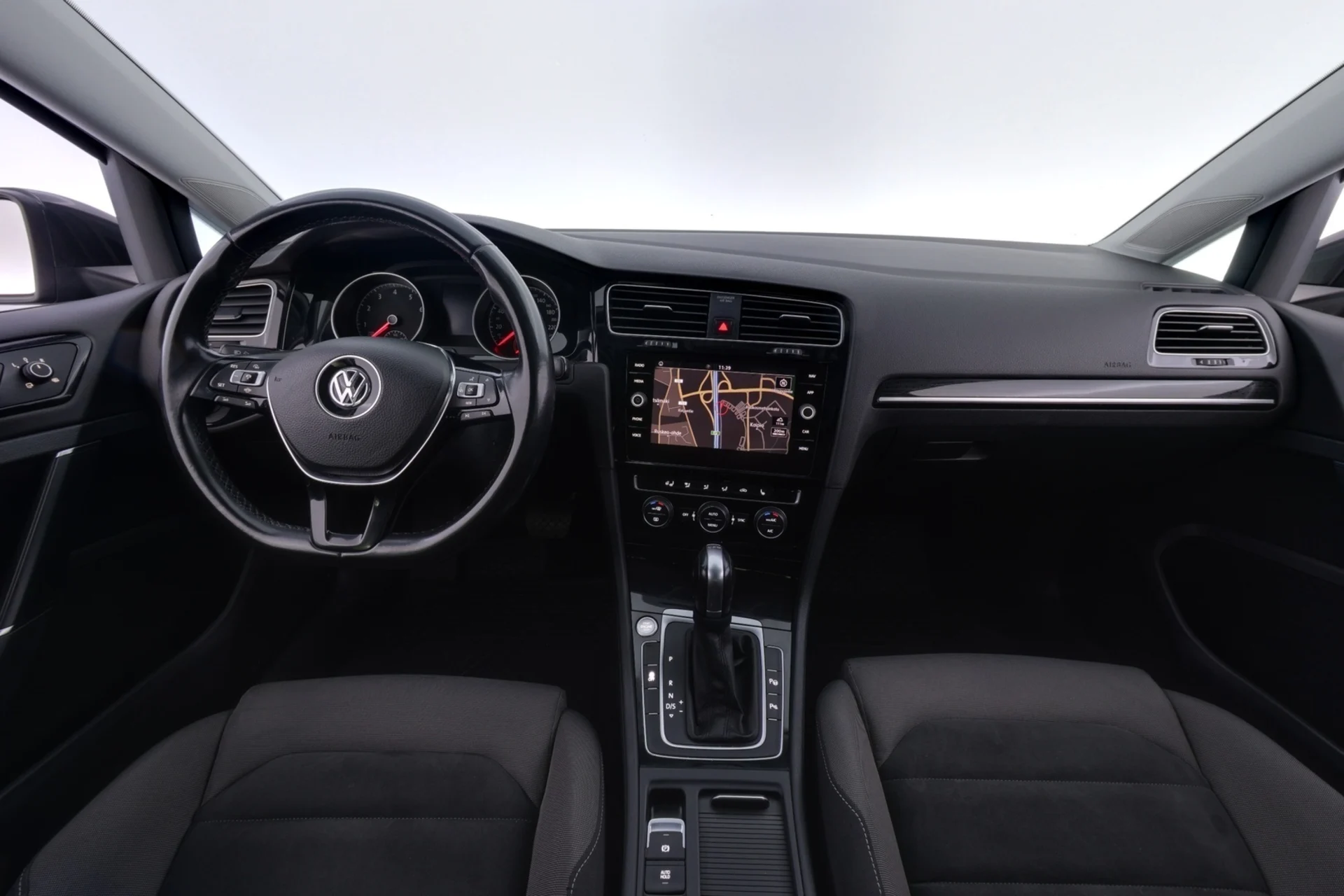 Car Image - 18TAYKnXOvJO1qQbDW2pRl