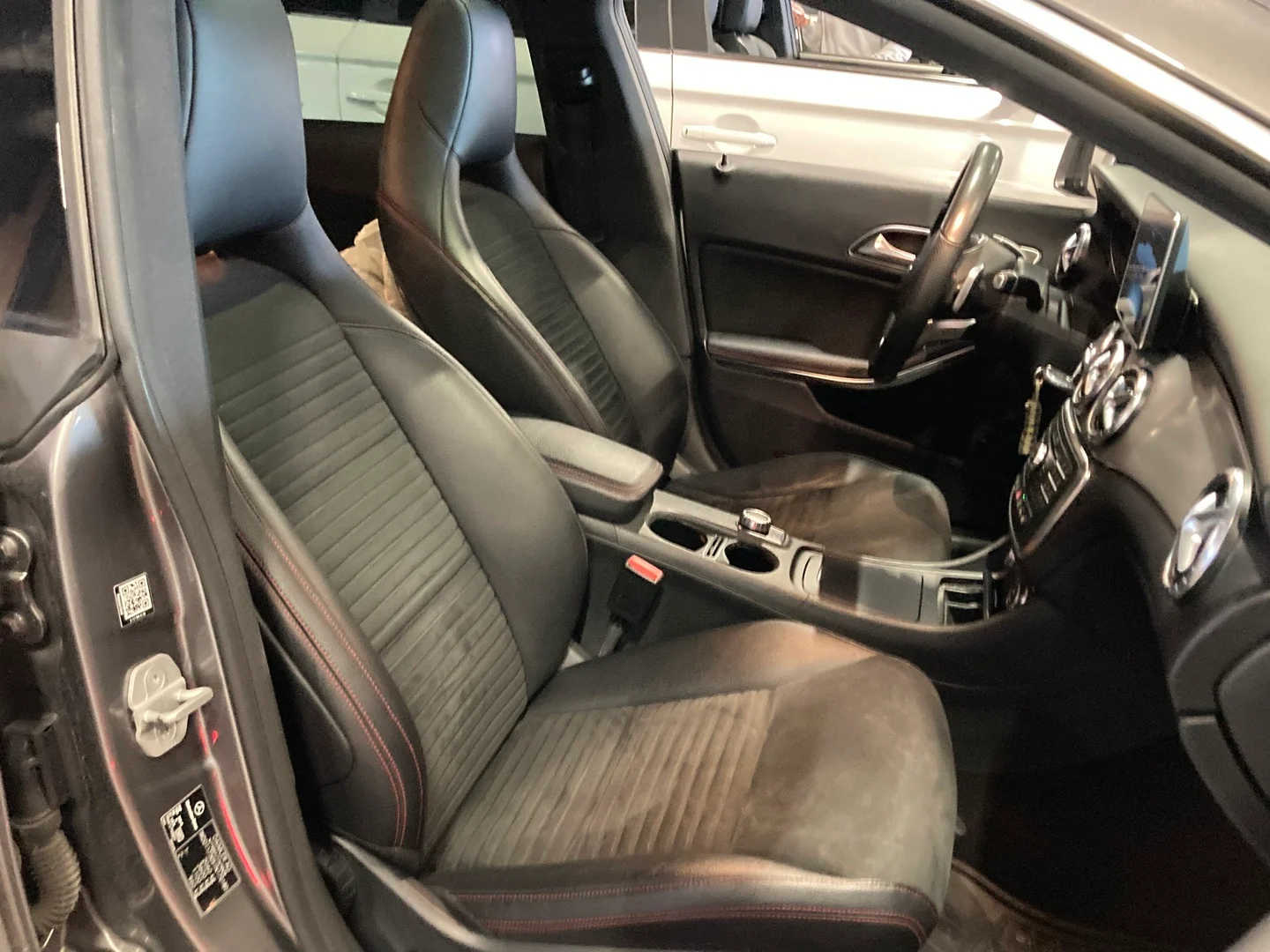 Car Image - 5XODmIaoL4UgfX66f3YLMI