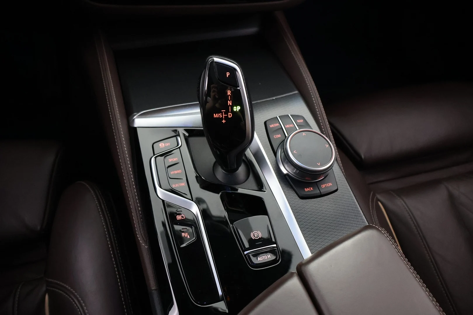 Car Image - 4YHOfKHrURFYGoZf2CTjgl