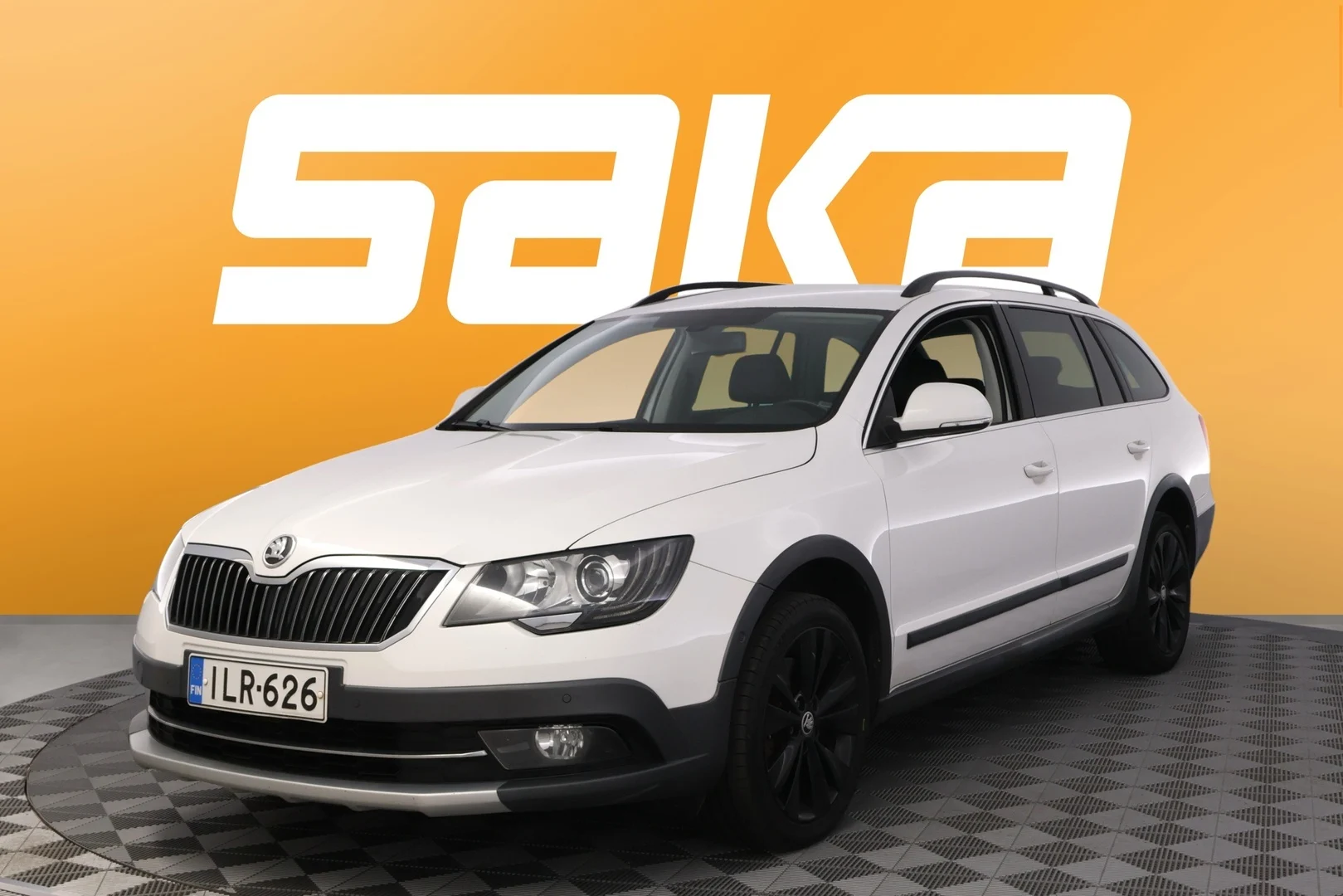 Car Image - 7z4dhAuE9WrRj2rdvvbE50