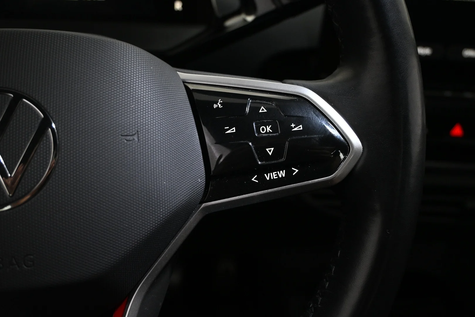 Car Image - 3mOEqZLxwsHhKxAS6kkk9h