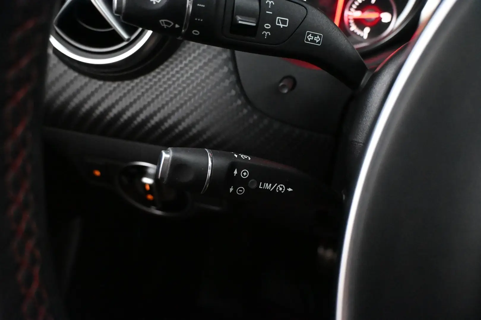 Car Image - 76az3h12EEdLlUJcjmnWOs