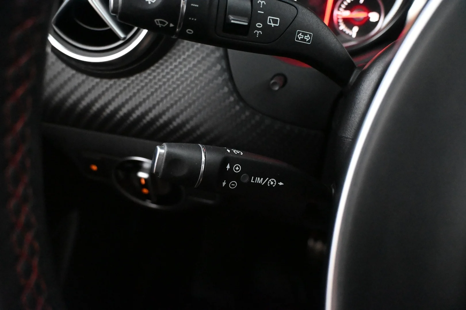 Car Image - 76az3h12EEdLlUJcjmnWOs