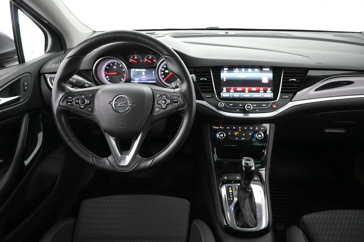 Car Image - 3cJPcW7OvdJ8WIvZmuA3St