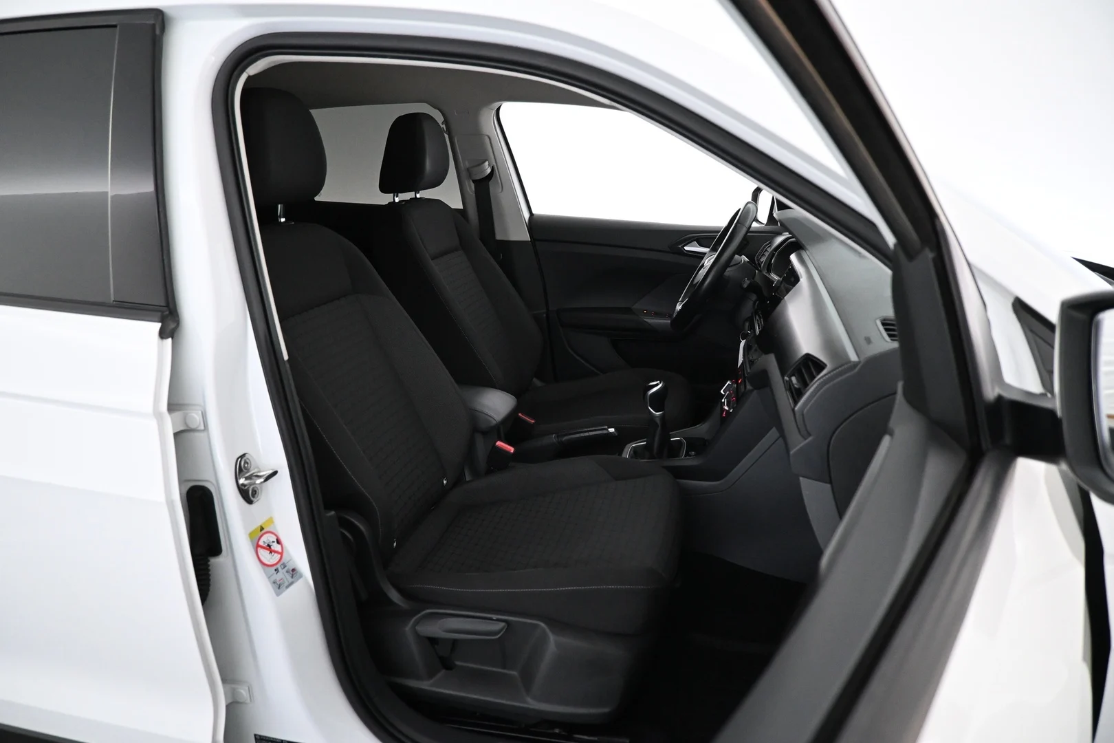 Car Image - 1ooVZyqRJCpLWCmL6r72Md