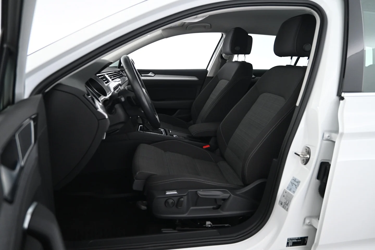 Car Image - 1hcZf78ZhIOQkmcQhp9ikS