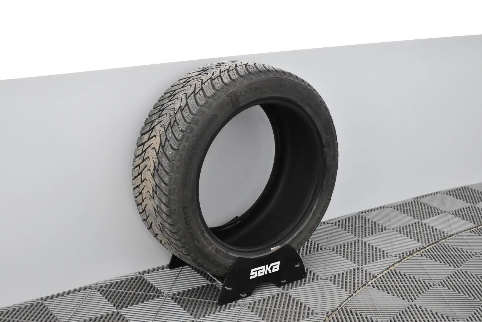 Car Image - zpeCQaUJgUALKnE1hkR5N