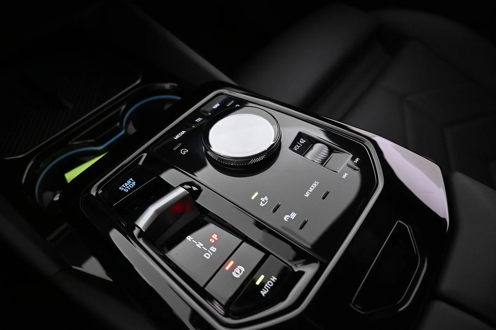 Car Image - 3aDDsRLO4cHb4KjqKOoLMN