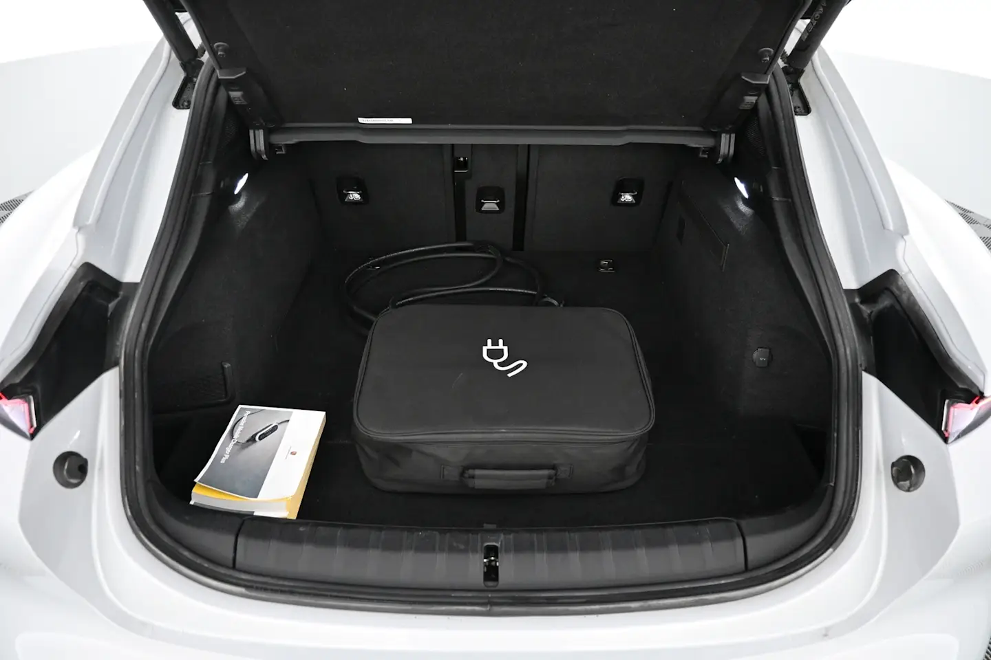 Car Image - 5P6pPpP8TvHTZp5pgV672S