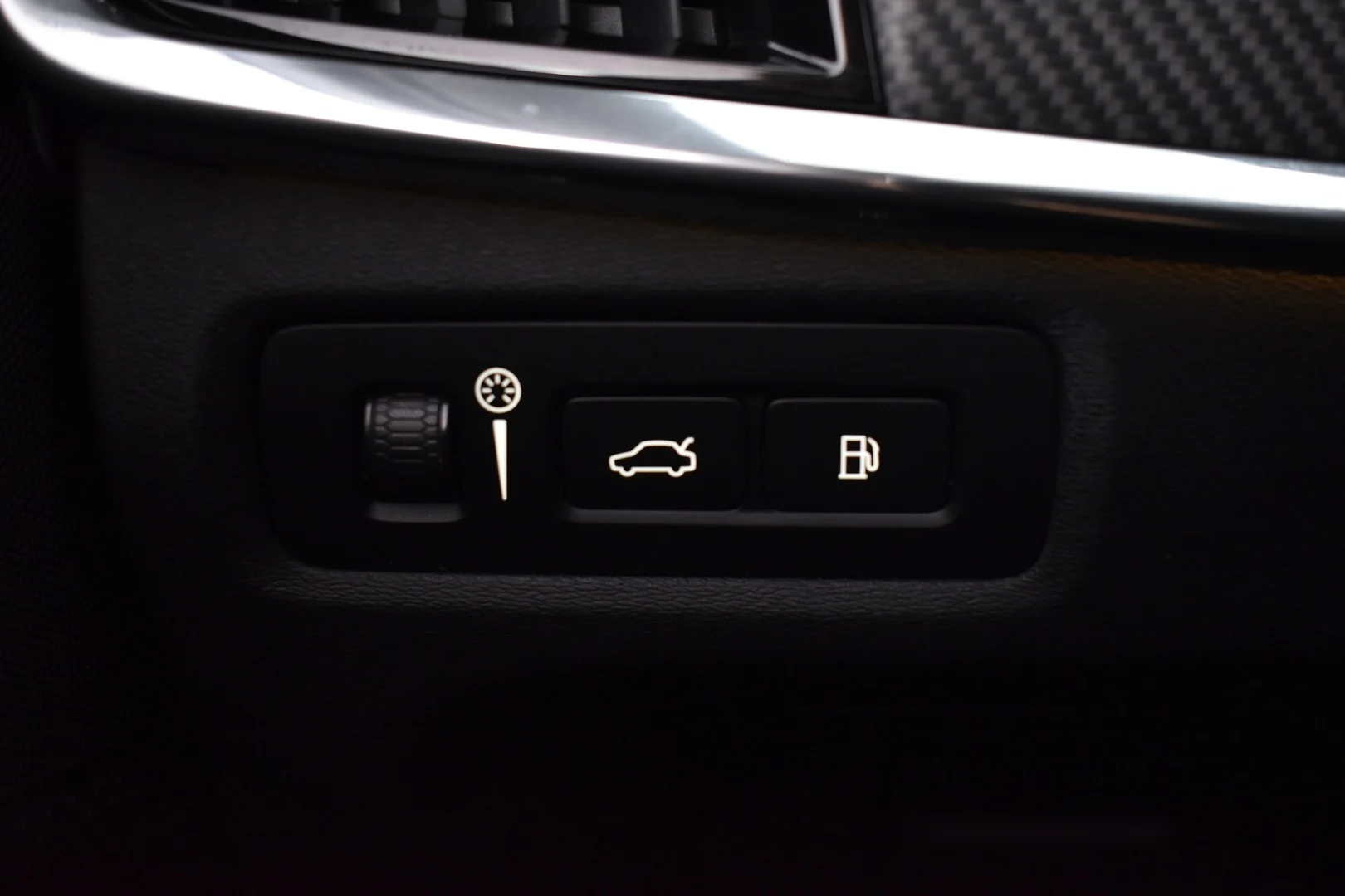 Car Image - 7yIu03zoNdS25YDColf2ev