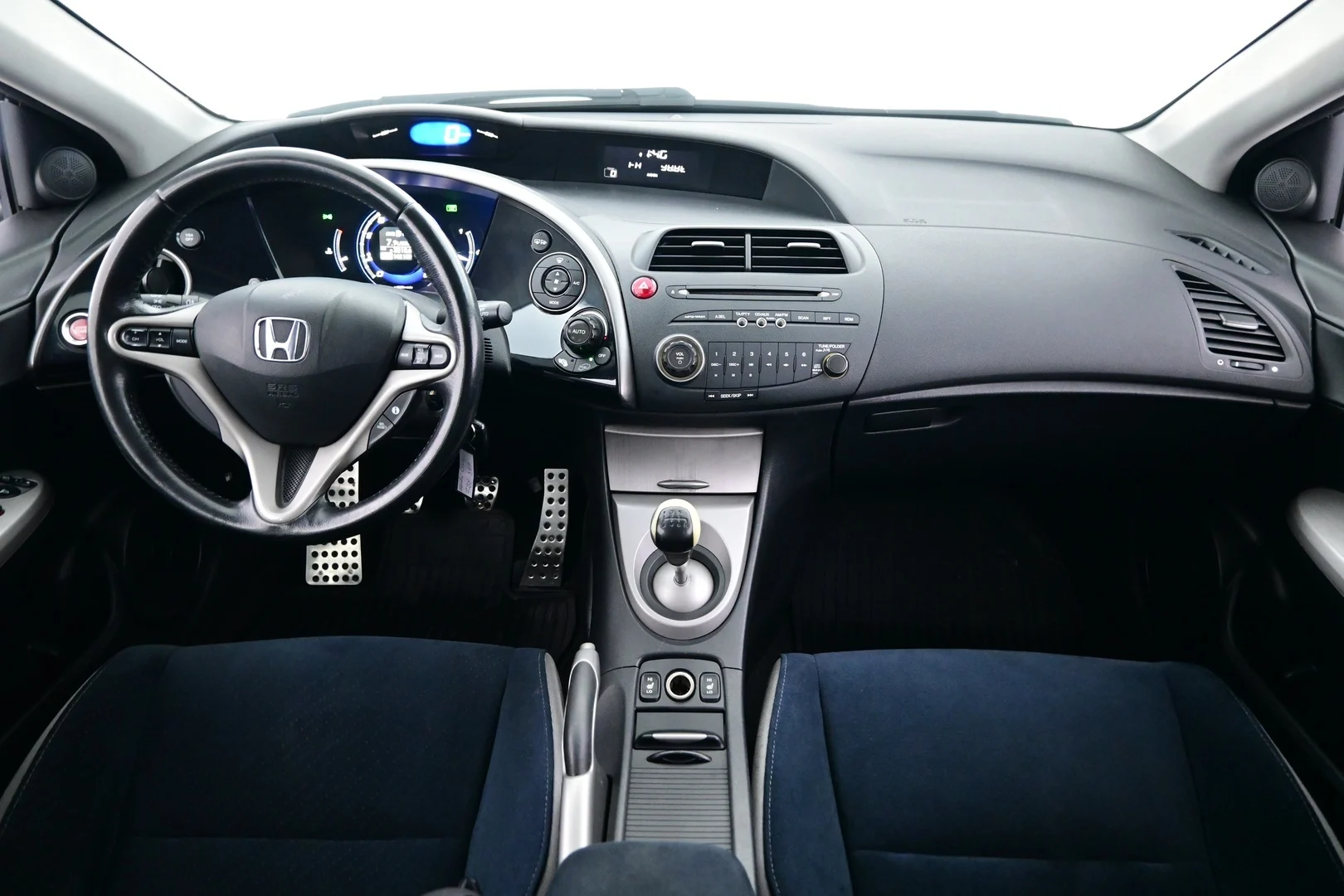 Car Image - 64oV3hbmqswDfXsvXmrWLr