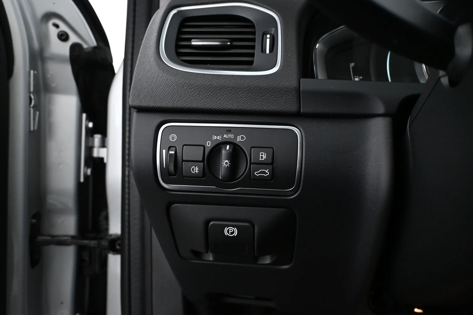 Car Image - 7zKCnOdlEkY3MZLhzj7B20