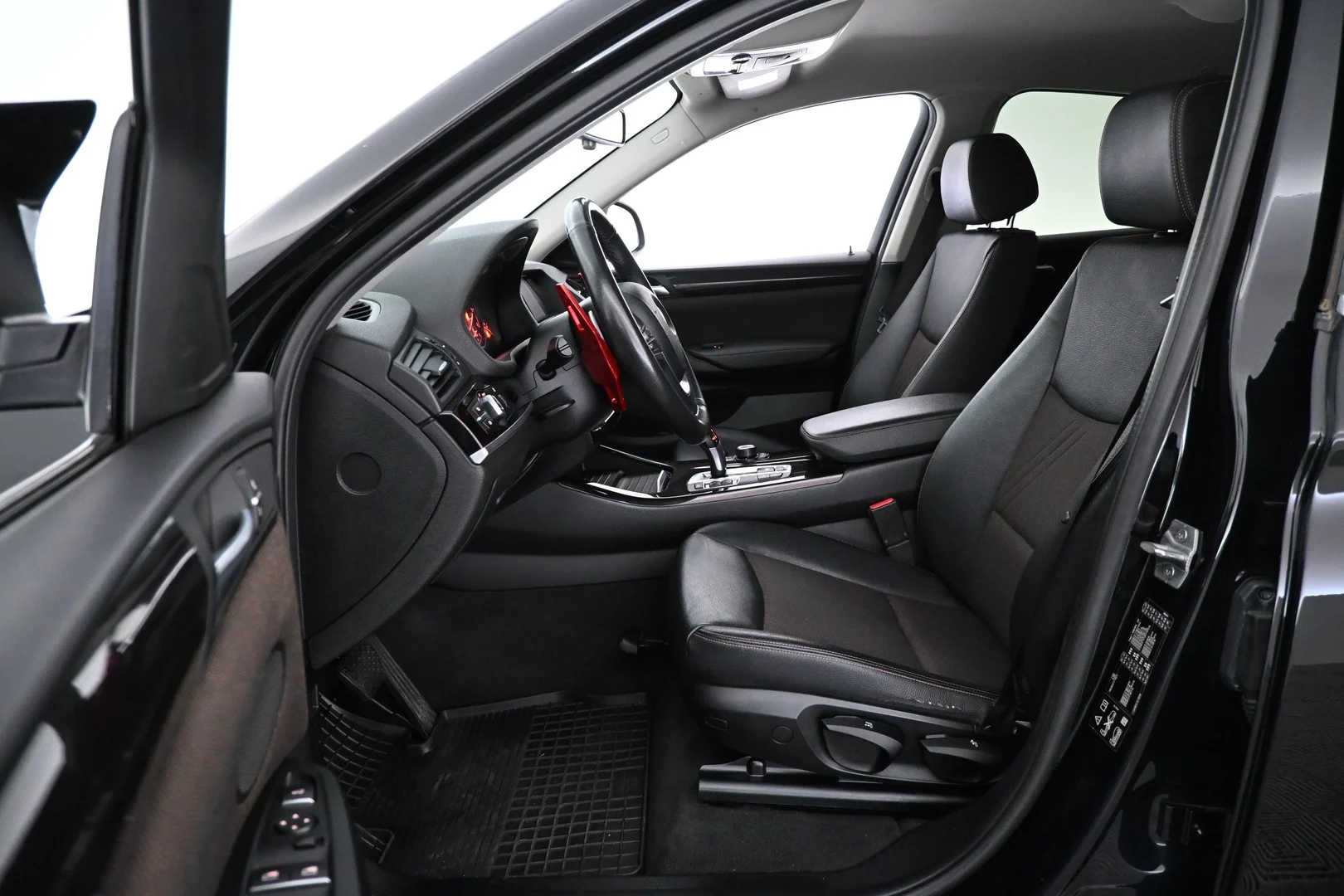 Car Image - 7LIOgXofsTNtxZNjx0lpnx