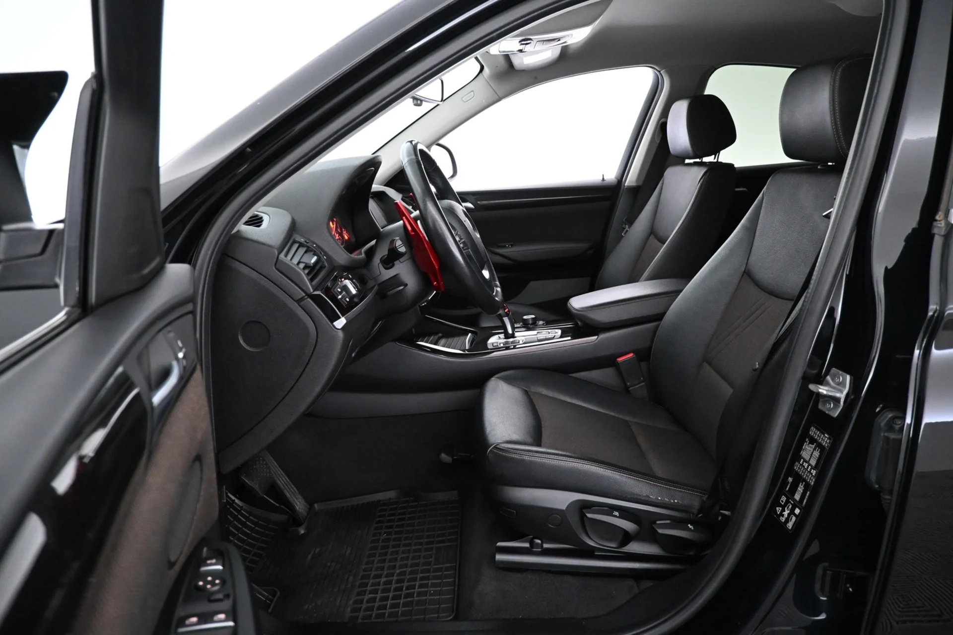 Car Image - 7LIOgXofsTNtxZNjx0lpnx