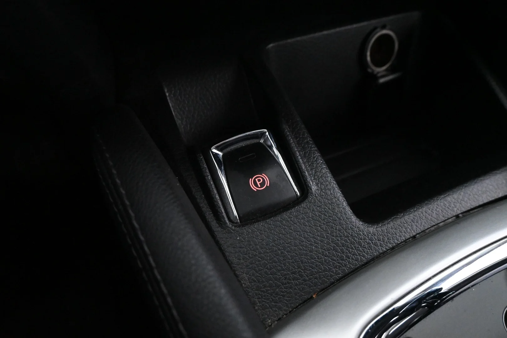 Car Image - 7fq1sRyu4TveBN7eDYH5q4