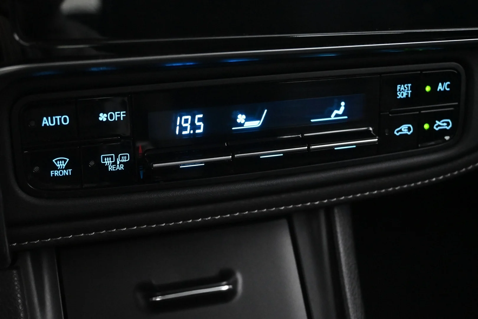 Car Image - 6FnLBNR6XSgfMiHBO61Cuh