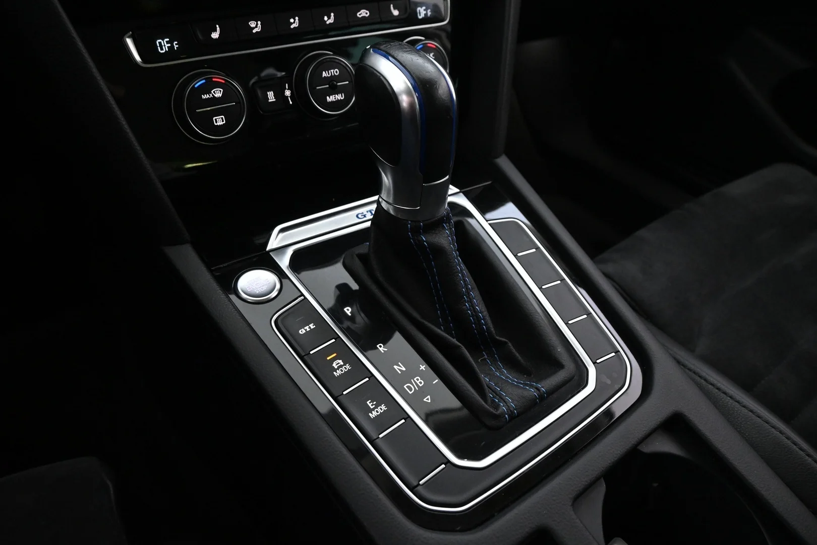 Car Image - 5k4wXC2en3YcCpwik1LVqj
