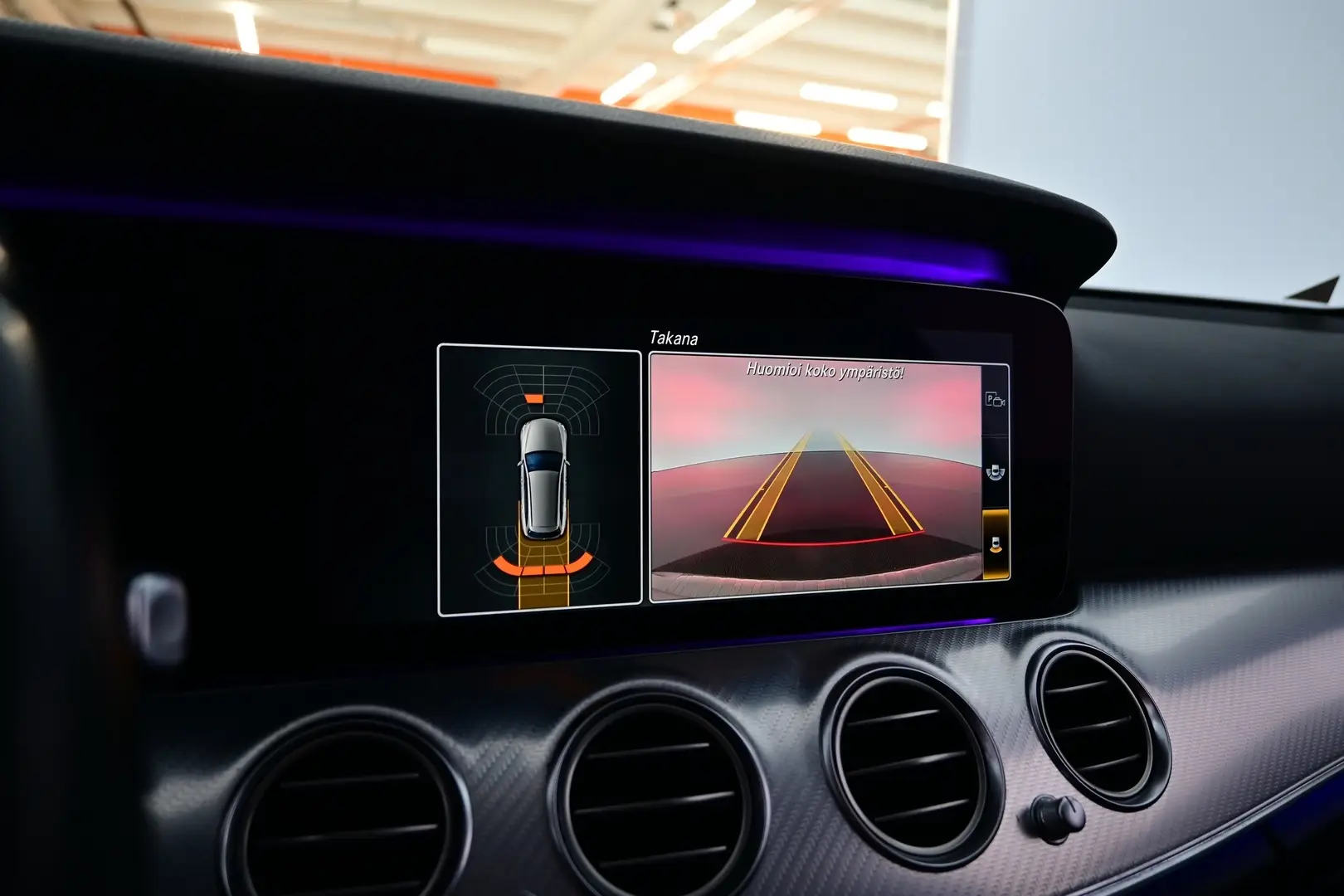 Car Image - 3sJ3HoJmNrWxnpv4xY9UxN