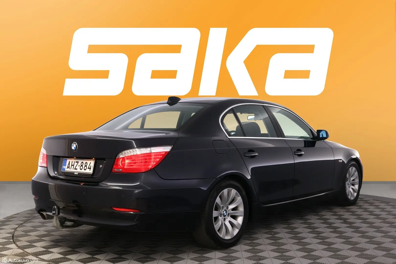 Car Image - 4Xm2TFTlKW9MHmhzknTp1O