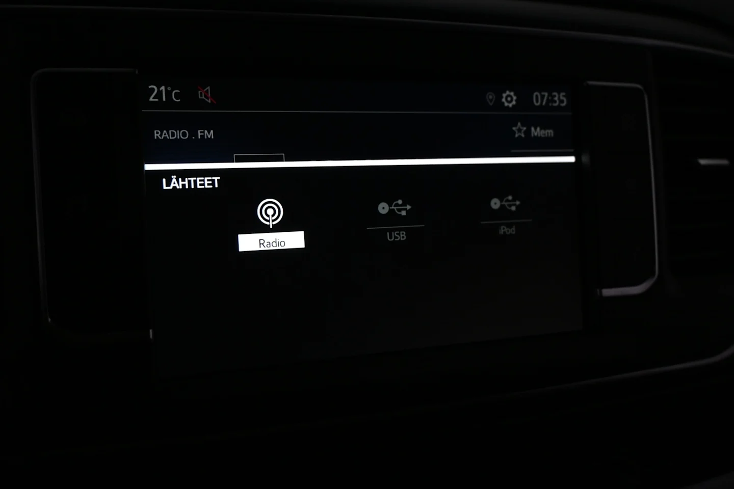 Car Image - 6AzqMn942vUC1t6ozhu42y
