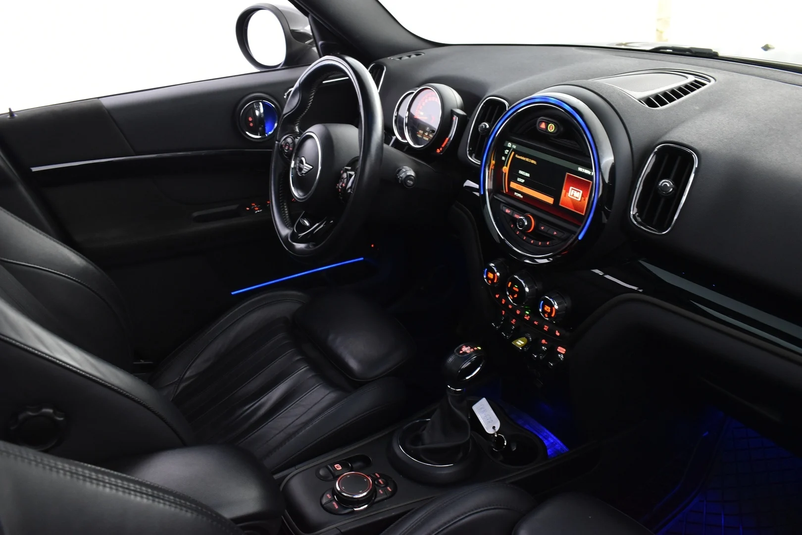 Car Image - 7FZMiLjxWYZ5rRrCSAvBp9