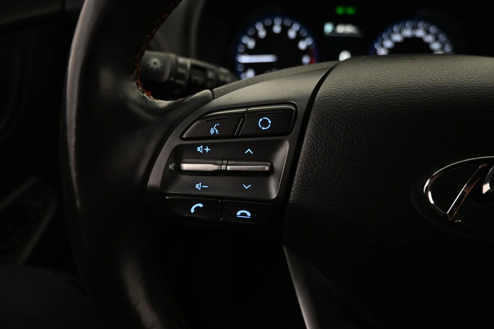 Car Image - 5EbnItq4rYROF49Io0YZom