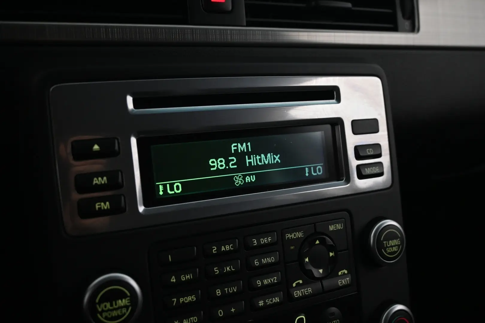 Car Image - 2wCJX7wyNSdFmlxQYAk2qL