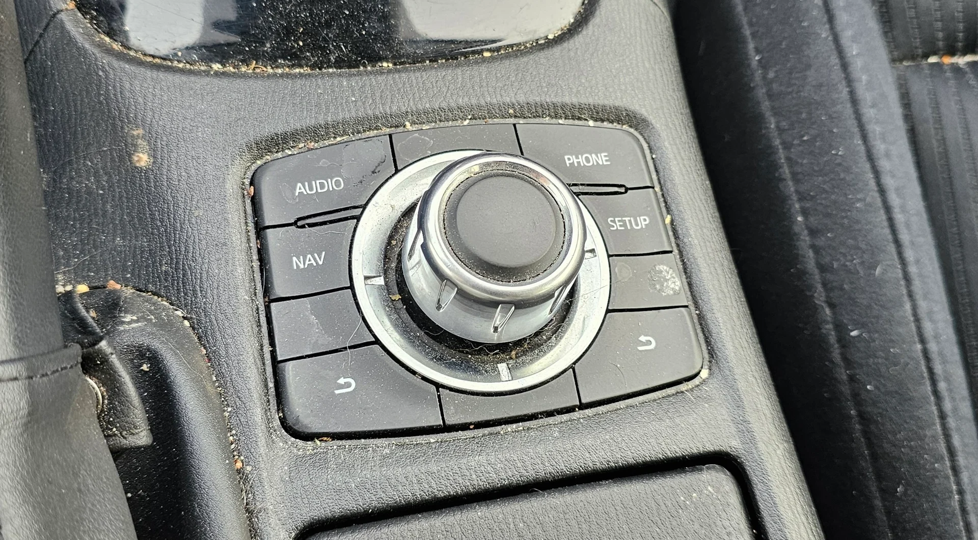 Car Image - 1VePjwTDKUbTJoYuOC8K6z