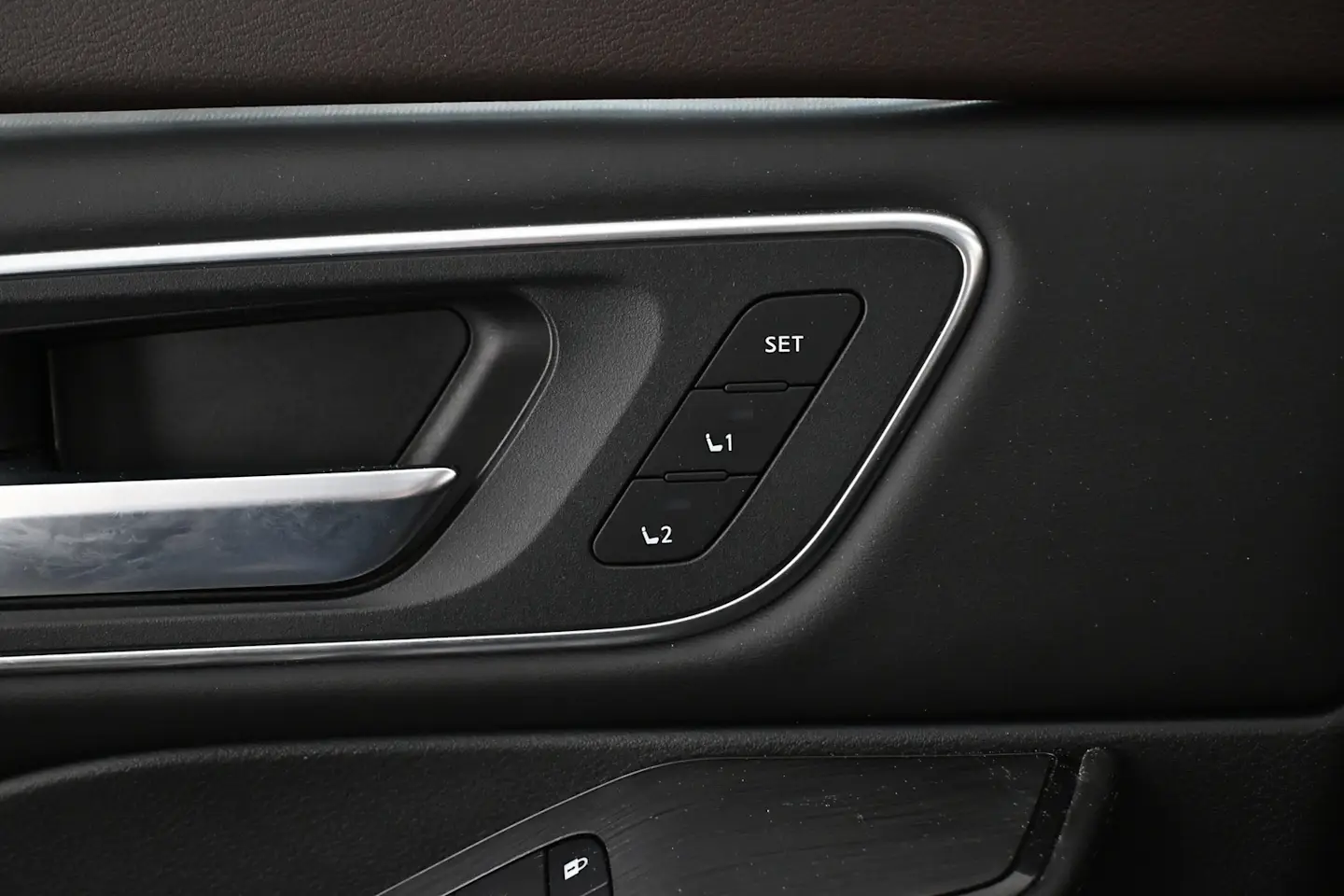 Car Image - 3GWY1RqXVF6BHAfWbzt9RZ
