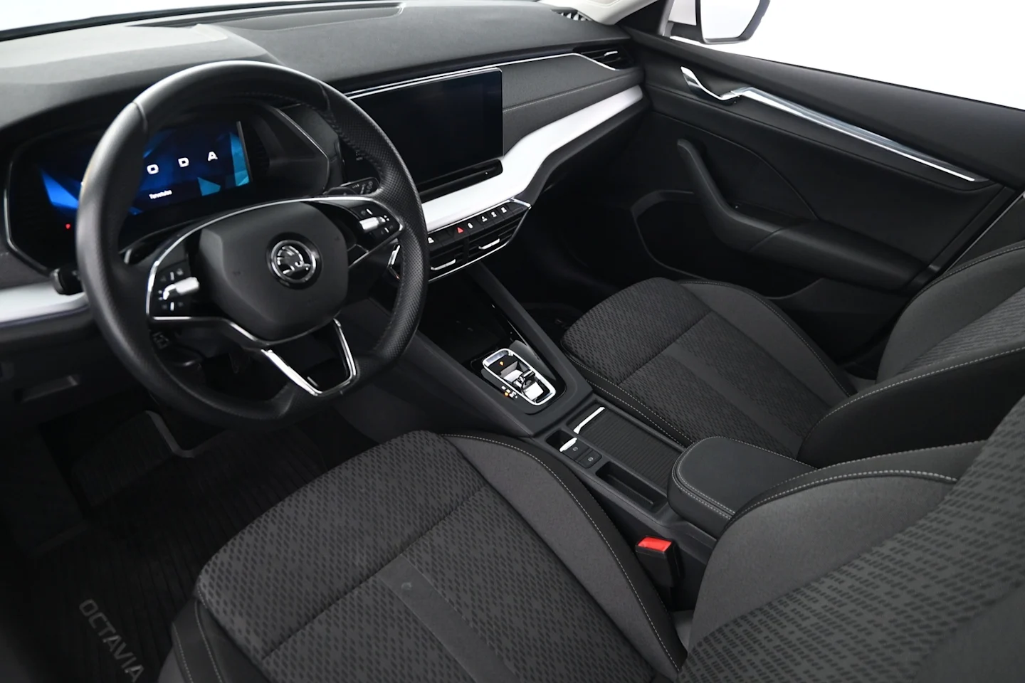 Car Image - 7xtCRWYQx6p1ZO3khQ2vrO