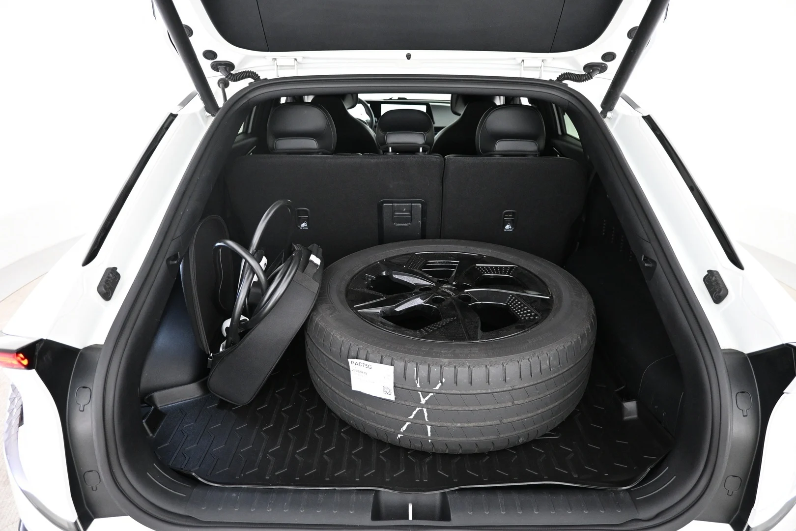 Car Image - 5JnZOLvJP4sqU9Xs9rd541