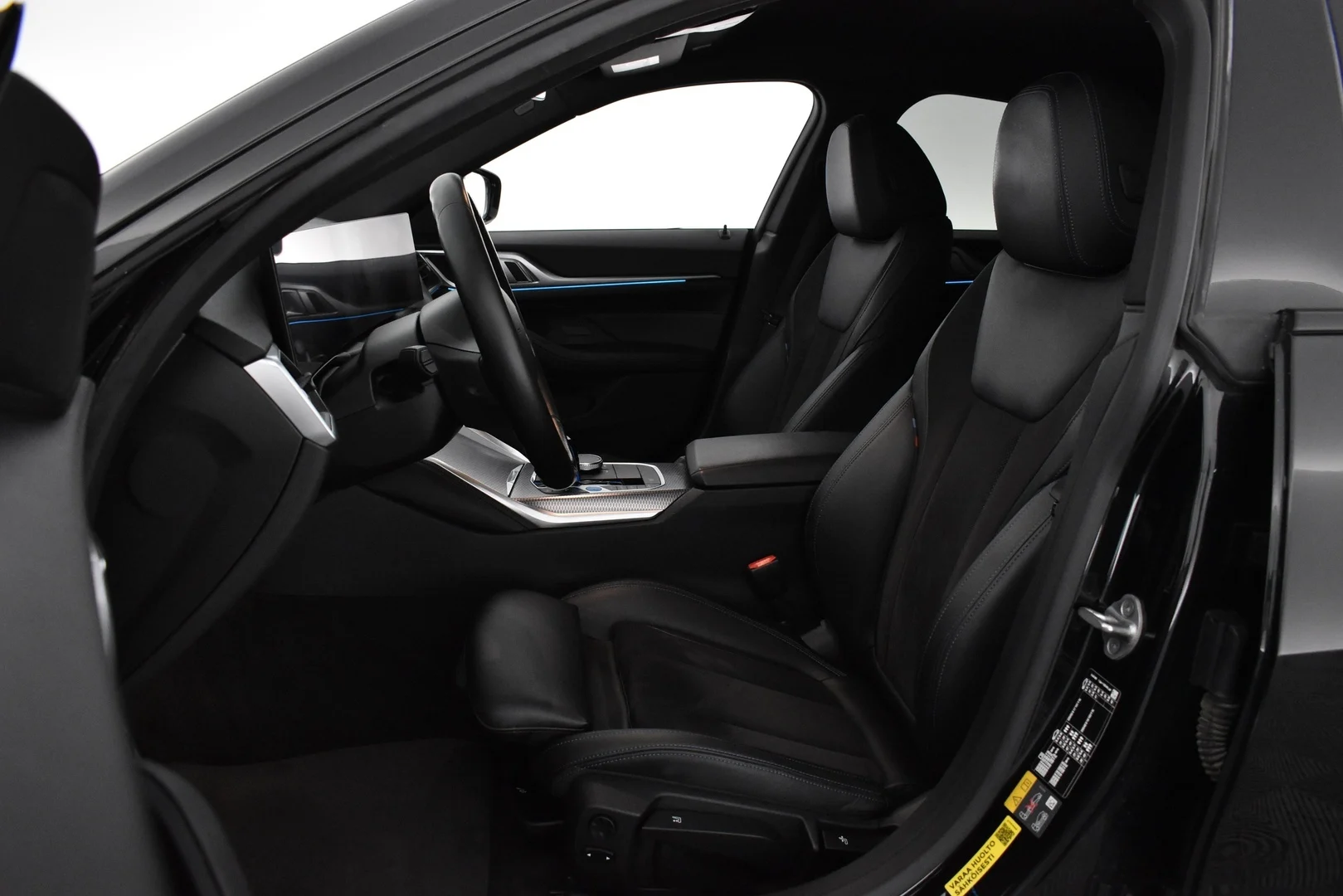 Car Image - Yb0MM4w2iCKx0HppUfW64
