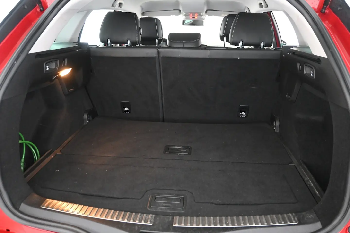 Car Image - 2yZ9HQBTSWHJ20FcsxNmt7