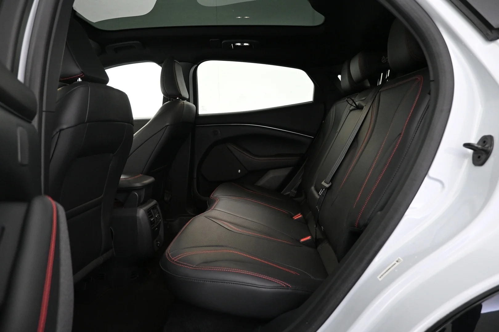 Car Image - 5SsgBmx7nnHa5H0PtrHyZl